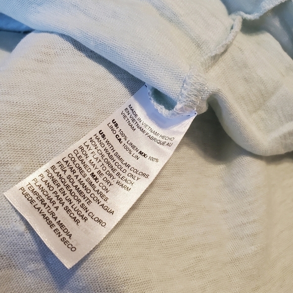 Chico's V-Neck 3/4 Sleeved Top SZ MD - Picture 6 of 6